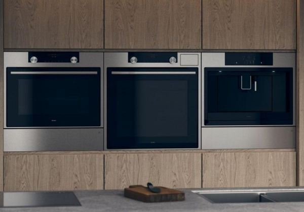 330ceacc-e8fc-11e8-826b-002590aecc74-3